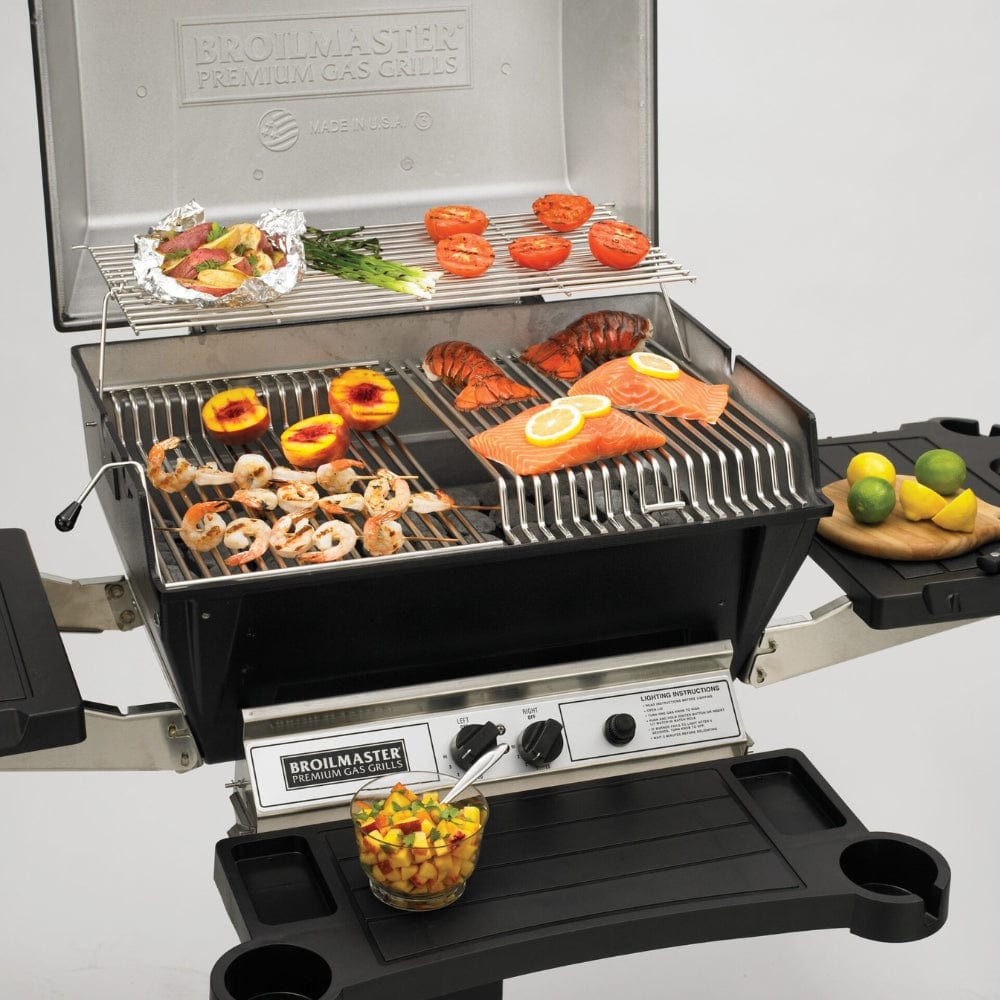Broilmaster P3XF 26-Inch Premium Freestanding/Post-Mounted Aluminum Gas Grill