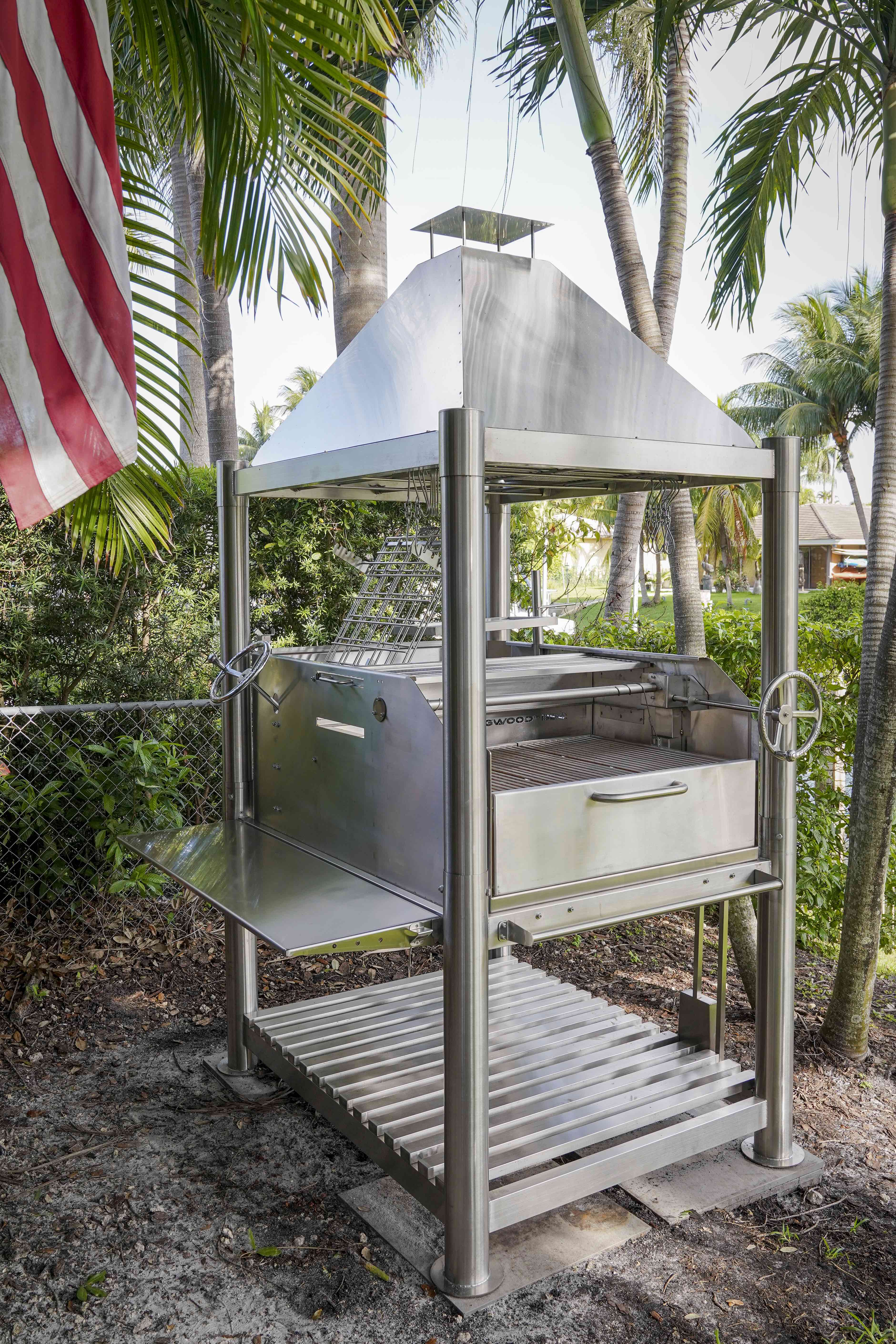 Tagwood BBQ12SS XL Argentine Santa Maria Grill