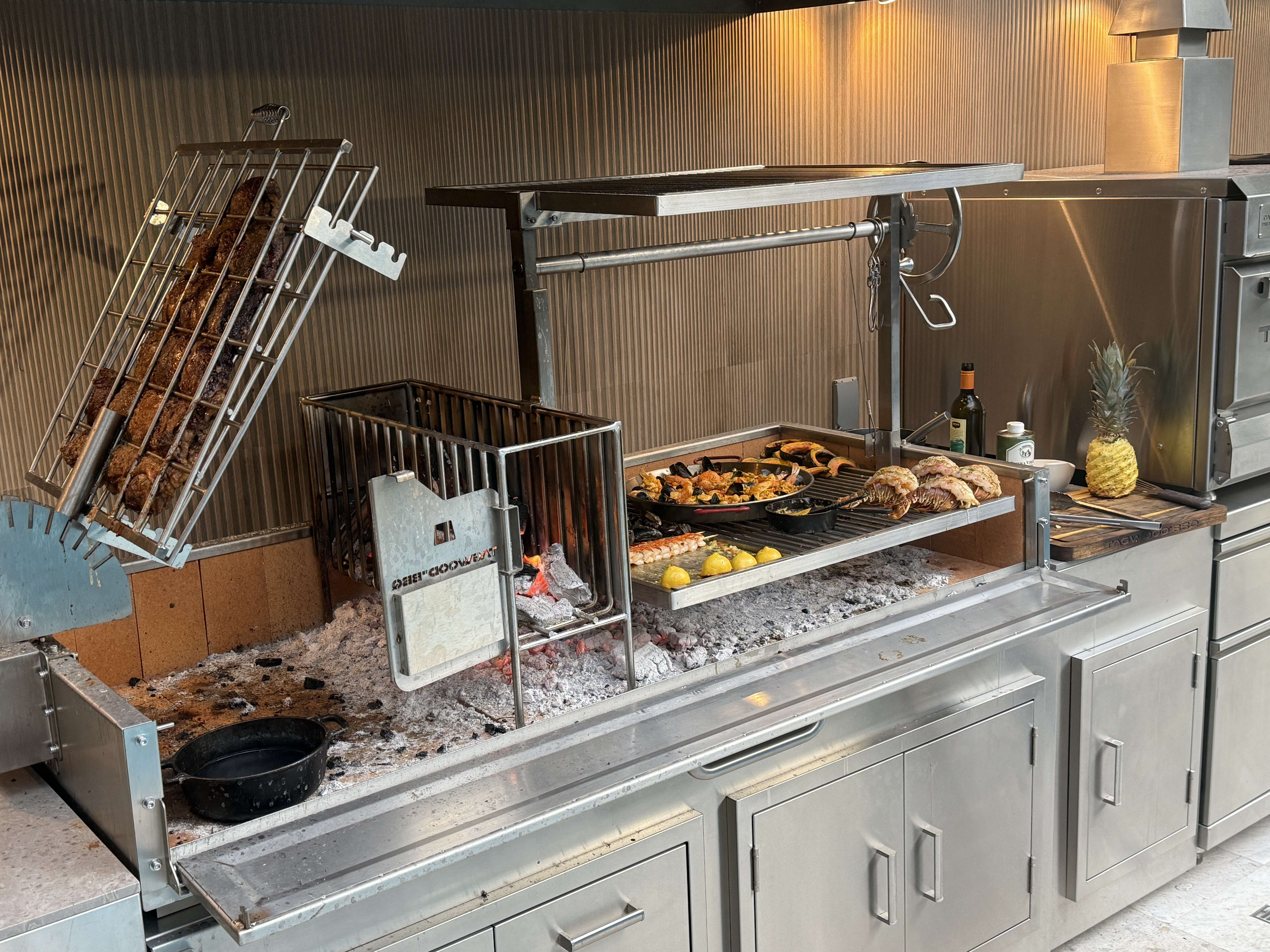 Tagwood BBQ28SS XL Built-In Santa Maria Argentine Grill – 304 Stainless Steel