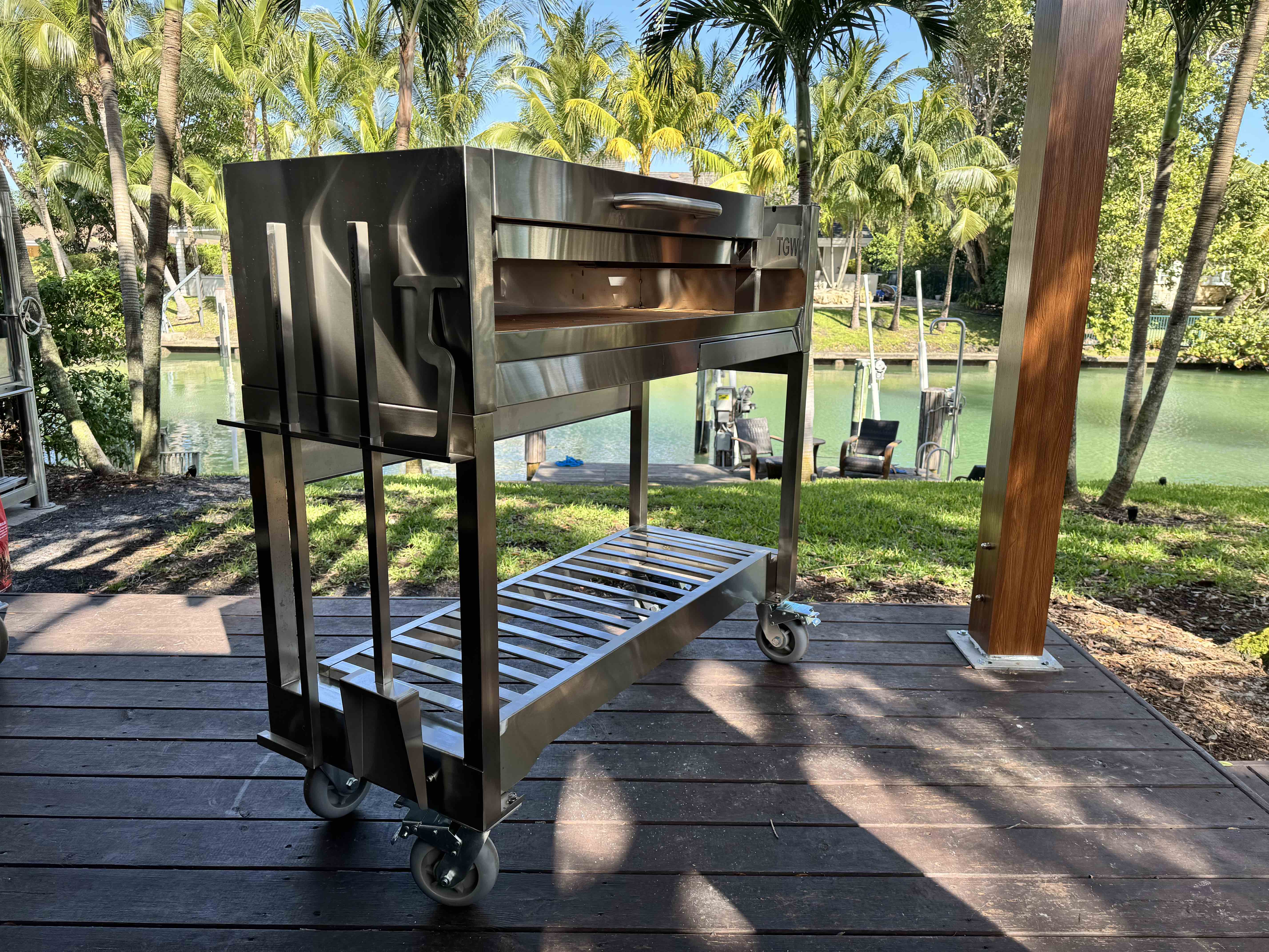 Tagwood BBQ18SS Argentinian Freestanding Charcoal Grill – 304 Stainless Steel