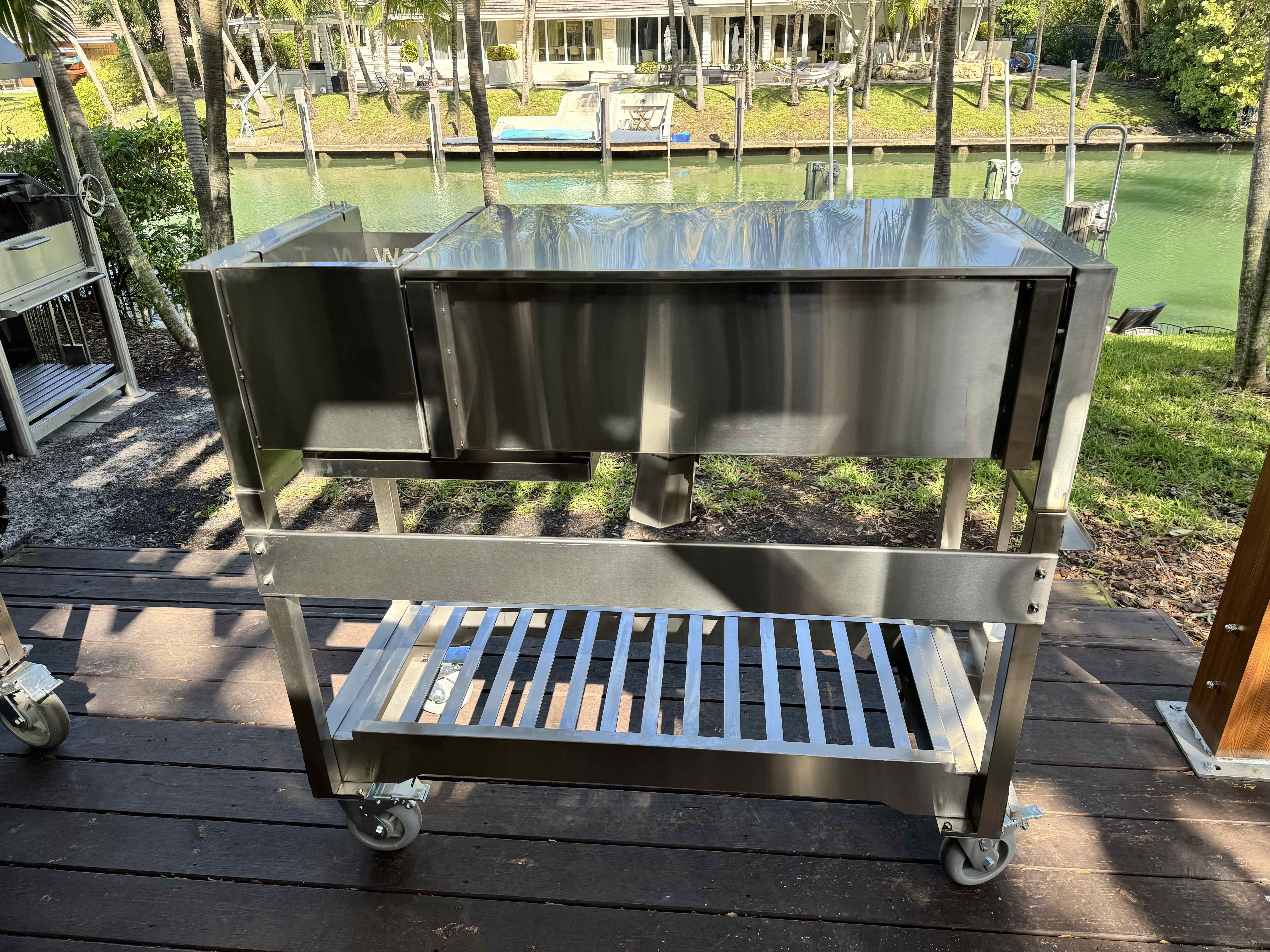 Tagwood BBQ18SS Argentinian Freestanding Charcoal Grill – 304 Stainless Steel