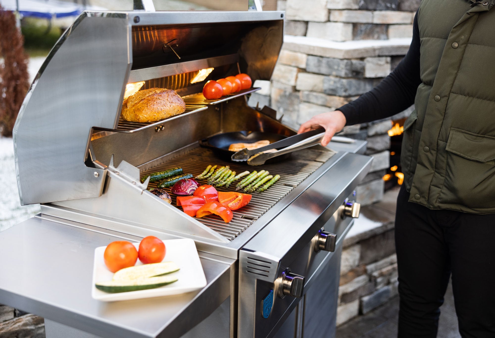 American Made Grills Atlas 36-Inch Built-In / Freestanding Gas Grill