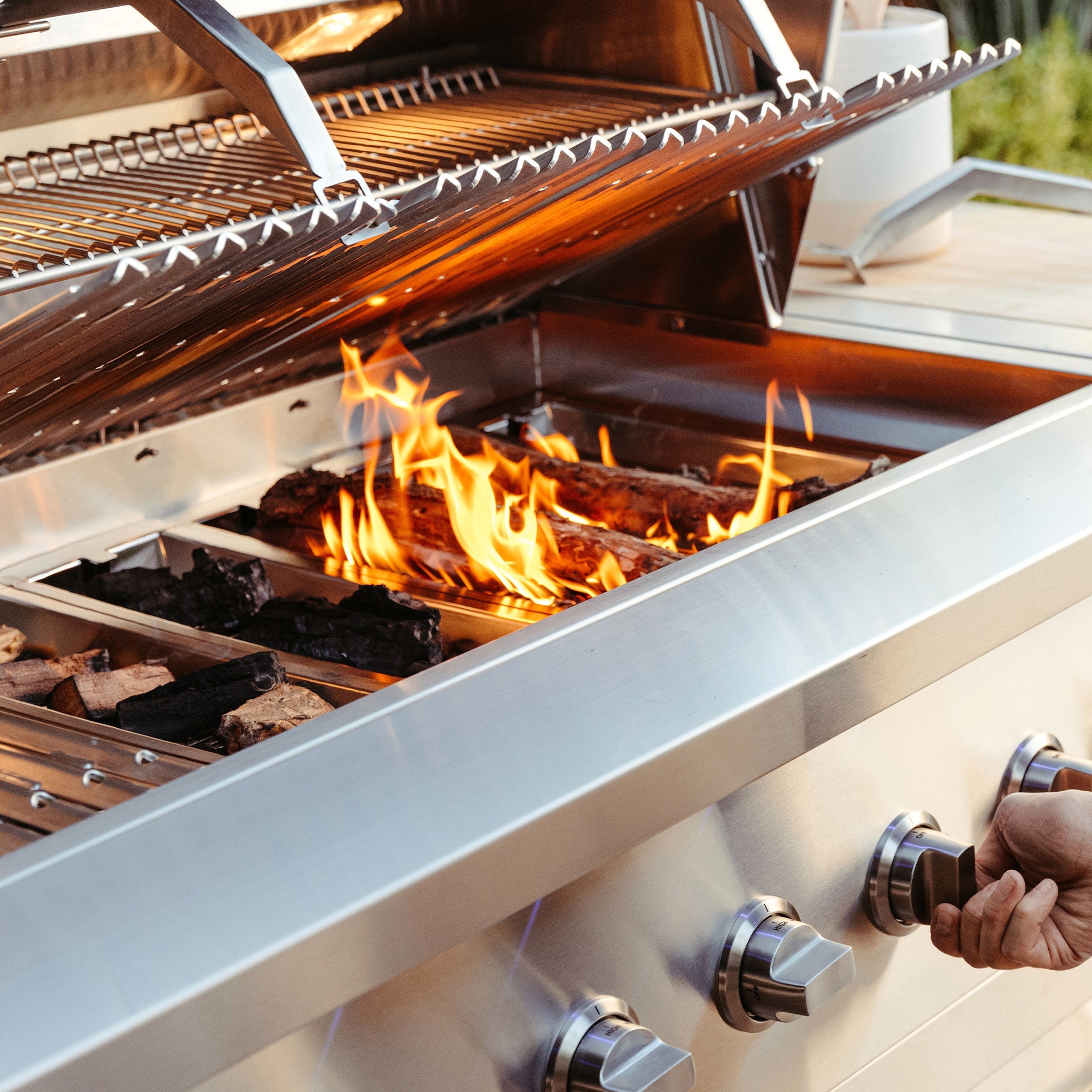 American Made Grills Encore 54-Inch Built-In / Freestanding Hybrid Gas / Charcoal / Wood Grill