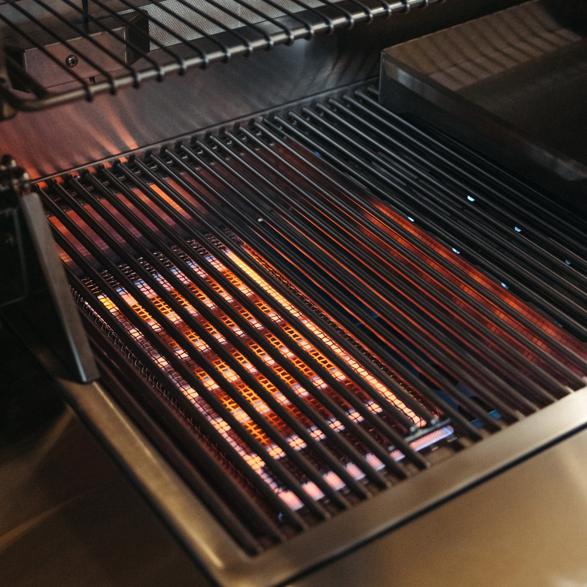 American Made Grills Freestanding Estate Freedom 42-Inch Gas Grill