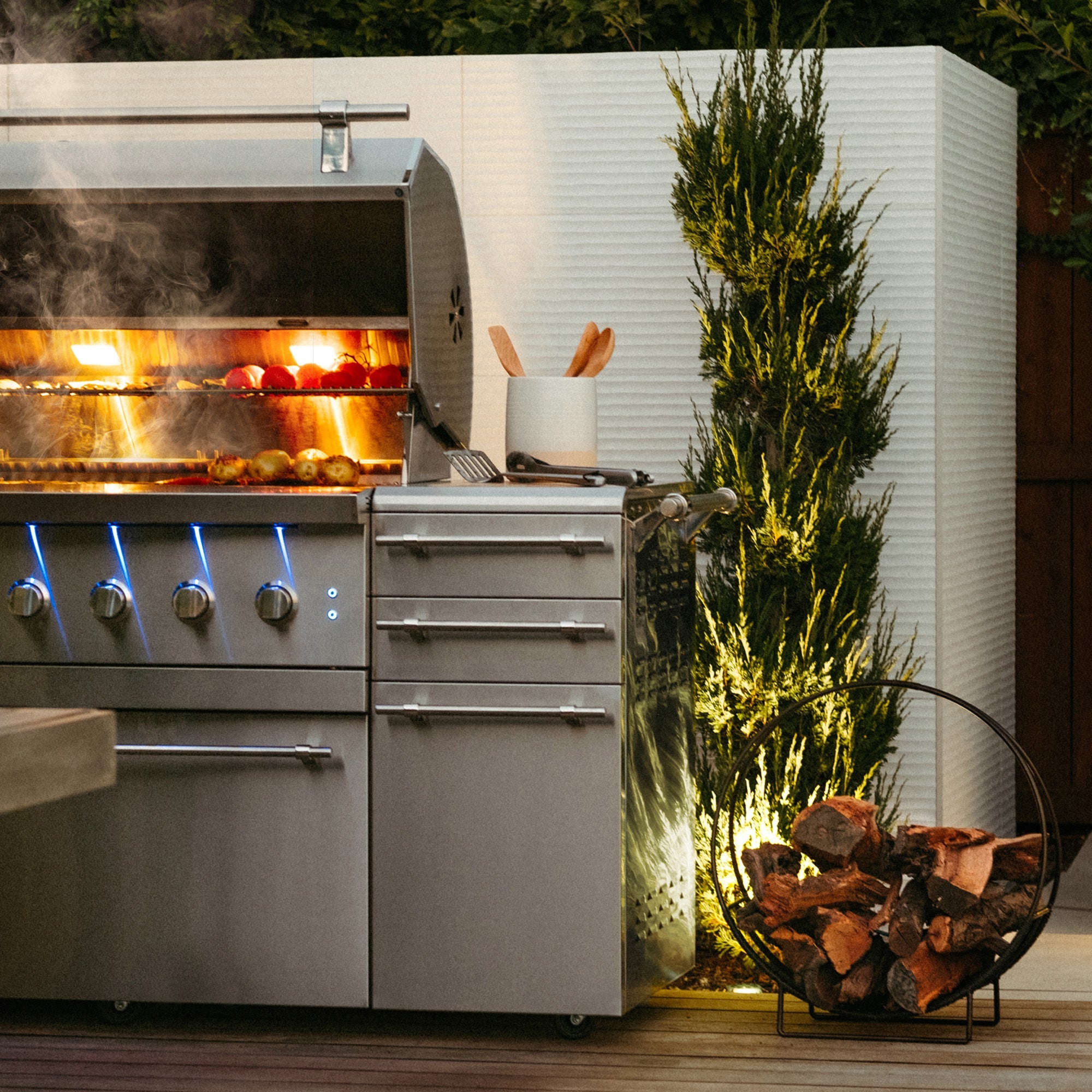 American Made Grills Freestanding Encore 54-Inch Hybrid Gas / Charcoal / Wood Grill